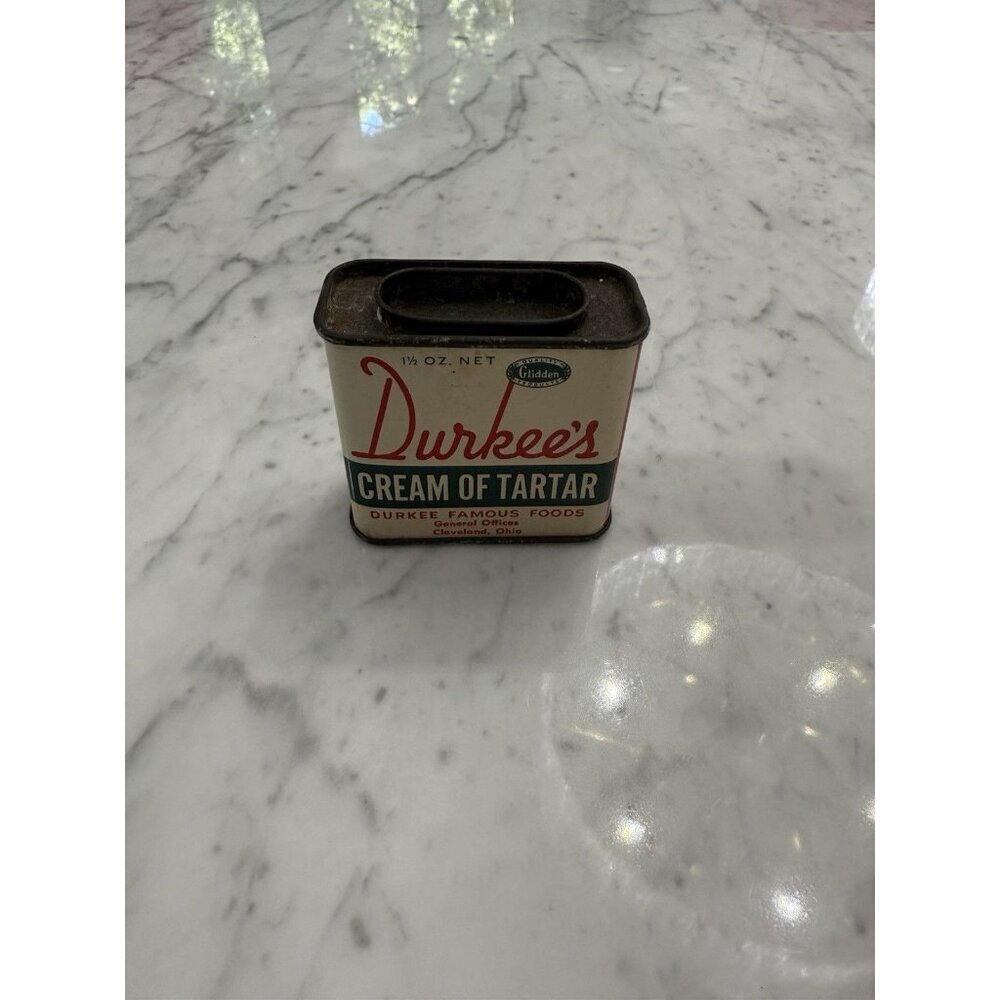 Vintage Durkees CREAM OF TARTAR 2 oz spice tin, great graphics! Very Old! Decor